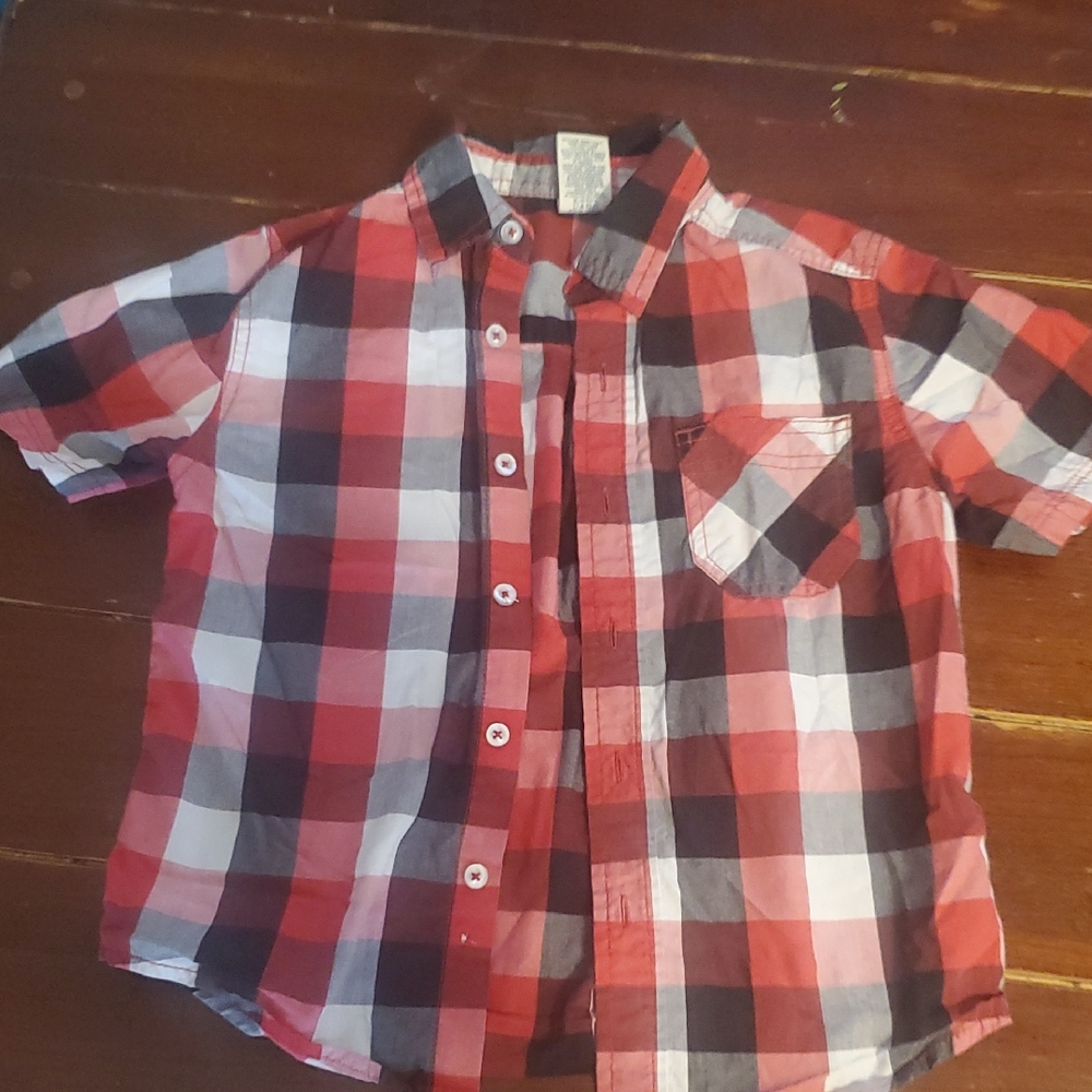 Kids Red Plaid Short-Sleeve Button-Up Shirt